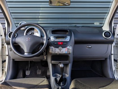Peugeot 107 1.0 Sportium